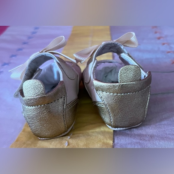 Cole Haan Baby Shoes - Picture 6 of 6